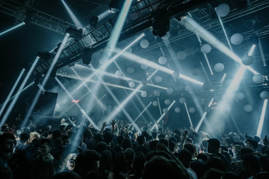 klein-phonix-istanbul-4-2